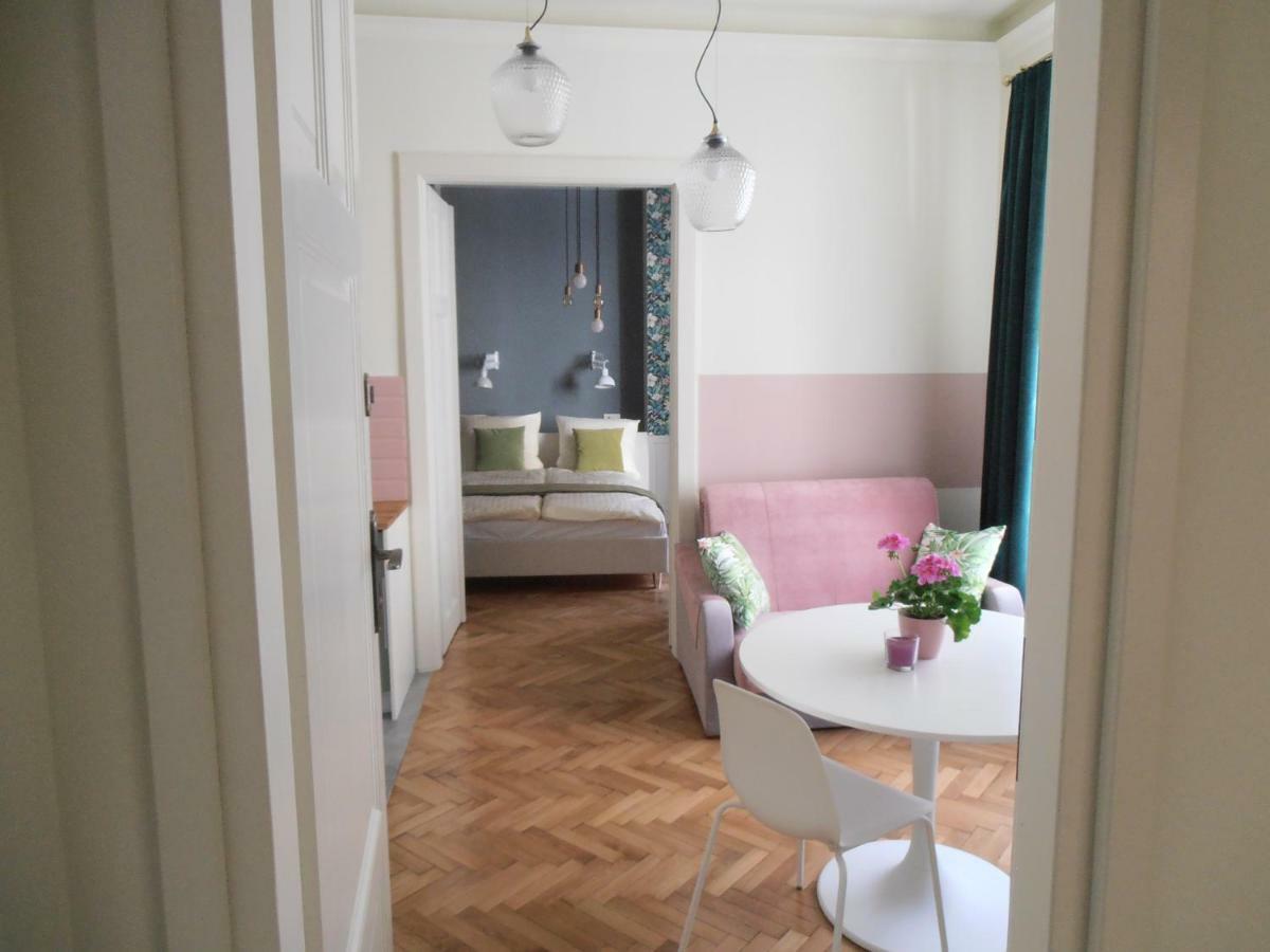 Apartamenty Rudi คราคูฟ ภายนอก รูปภาพ